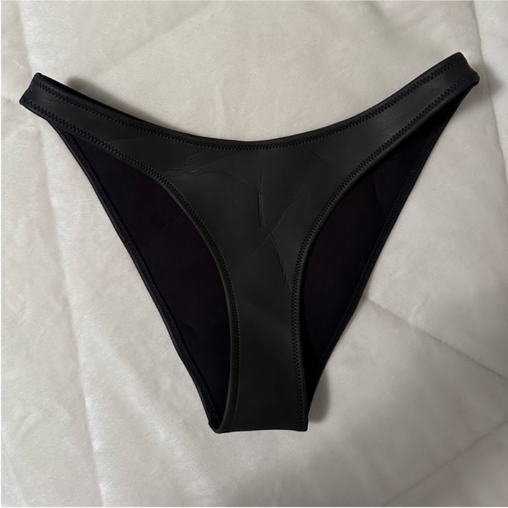 Triangl Swimwear Classic Black Bikini Bottom